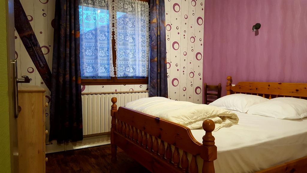 Gite De L'Ours Ла-Бресс Екстер'єр фото